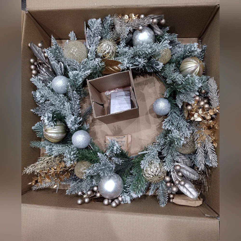 Brand New William Sonoma Gilded Champagne Ornament Pre-Lit Faux Wreath